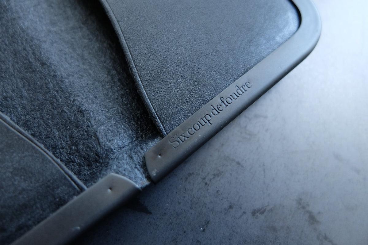 card case <牛革 black>