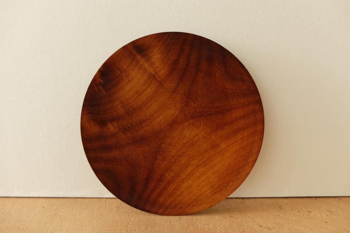 拭き漆のろくろ挽きの木皿 栃の木 24cm