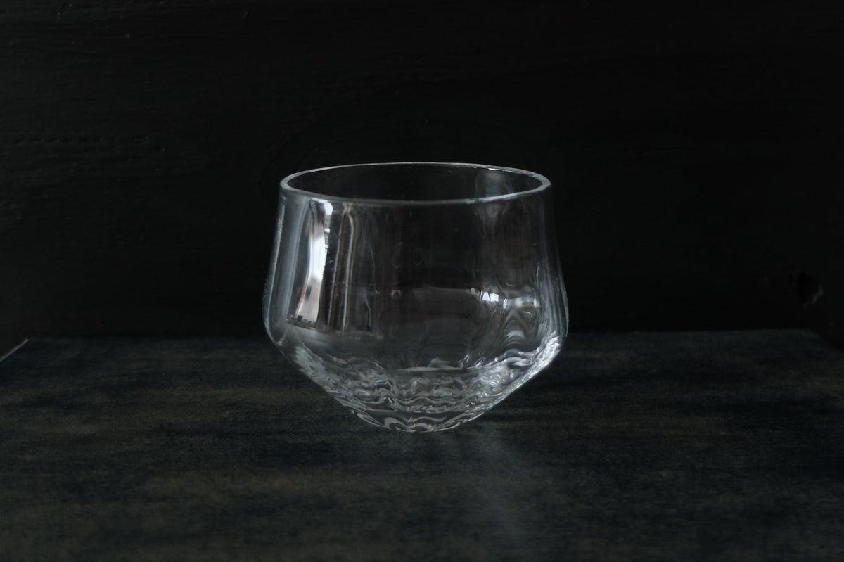 吹きガラスのグラス 六角 – PINT_MN