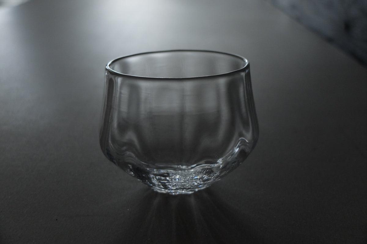 吹きガラスのグラス 六角