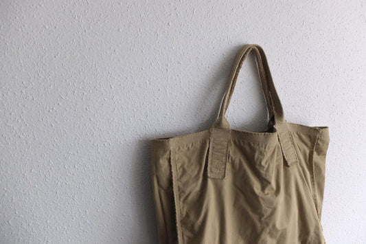 MITTAN / 綿麻ウェザーレイヤードバッグ大 薄茶 BA-19