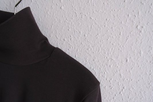 yohaku タートルネック長袖カットソー|チャコール|レディース