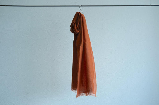 enrica 草木染めリネンストール|teracotta