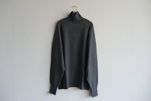 MITTAN / スーパー180'sウールタートル 灰 KN-37 / unisex