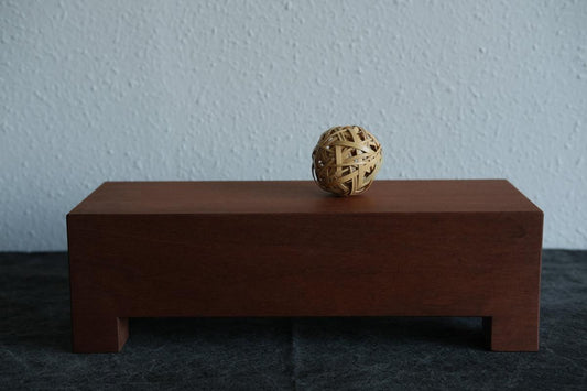 無垢材の切出し脚付き台 アサメラ オイル仕上げ <1>