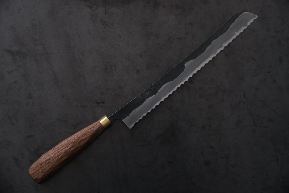 黒打ちパン切り包丁240mm 赤畠大徳 – PINT_MN
