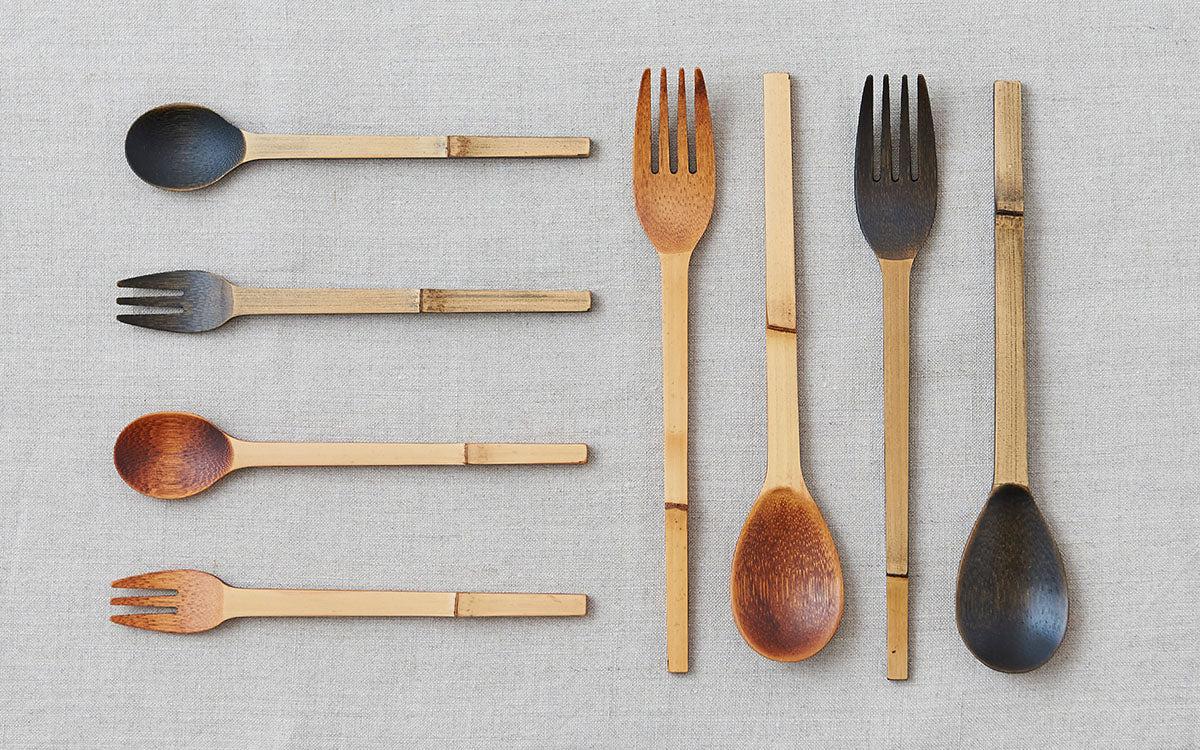 小さな竹のフォーク 拭き漆 生漆(茶)