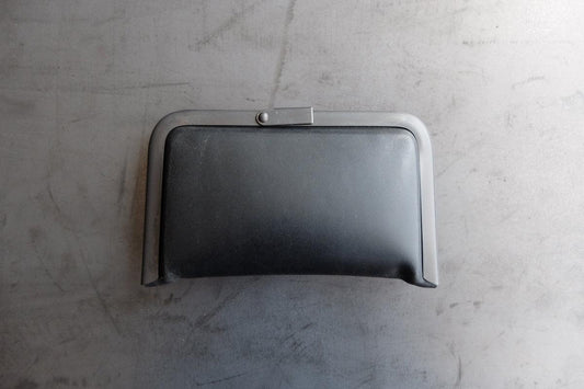 card case <牛革黒染>