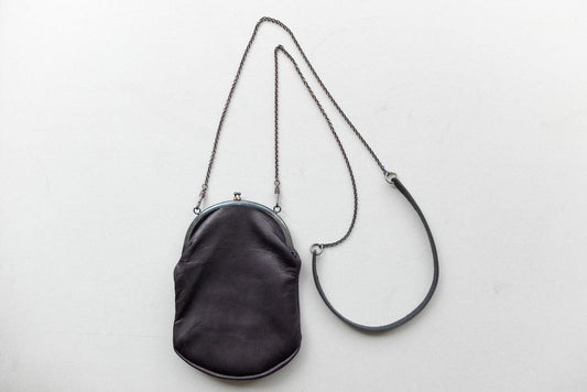 pochette <エゾ鹿革黒染・M> レザーショルダーポーチ SHO-70D