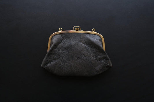 レザーショルダーポーチ <鹿革鉄媒染> |SLAO-02SD