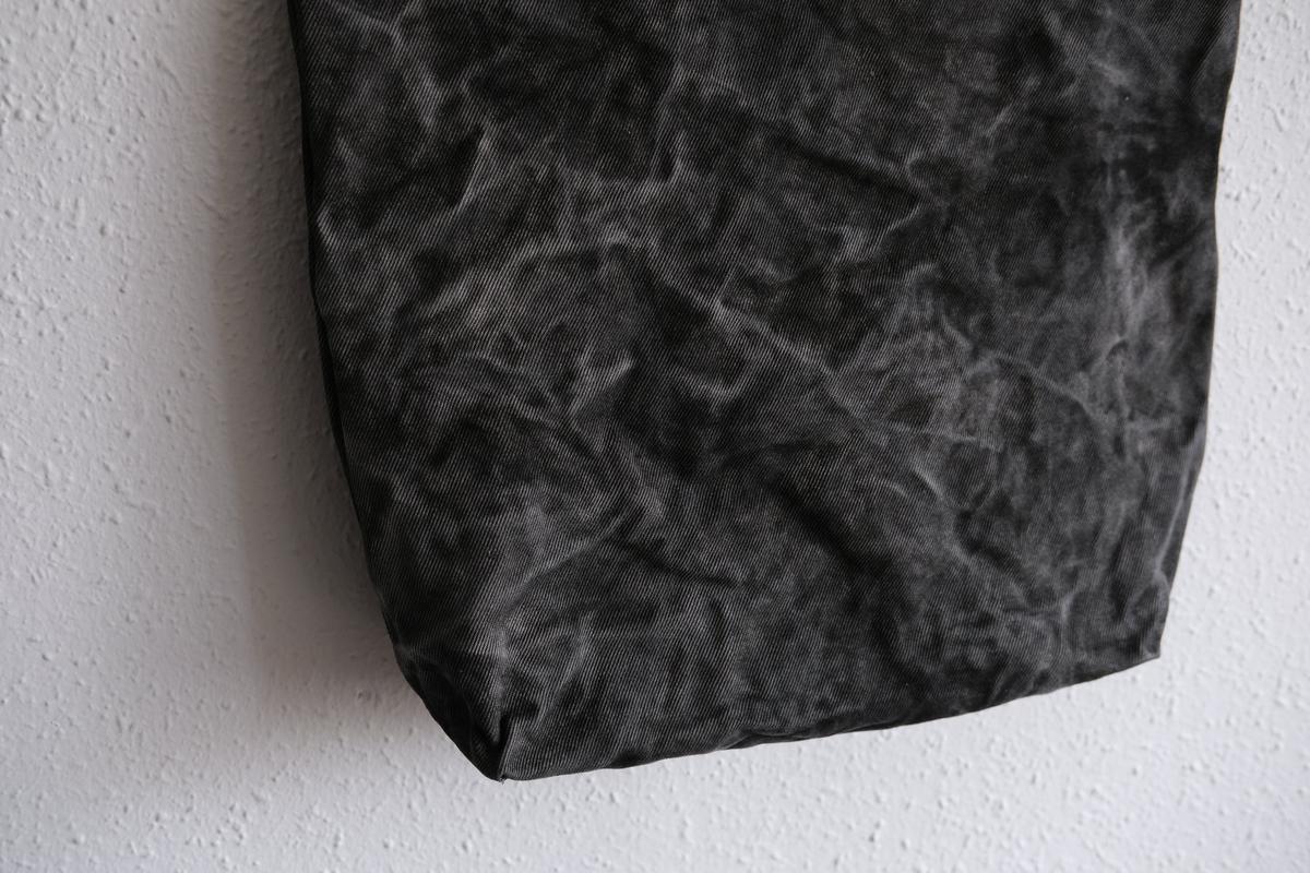 濾過布墨染めトートバッグ A