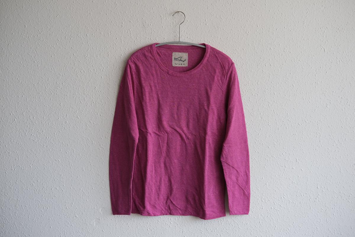 nowos コットンリネンニット 長袖 UNIQLO（ユニクロ）の「コットンリネンクルーネックセーター