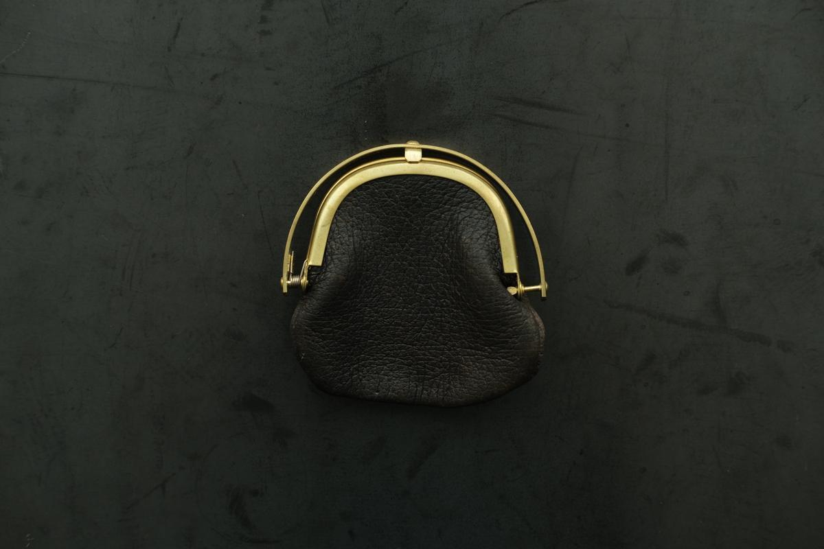 coin case ＜猪革 鉄媒染ワックス仕上げ＞