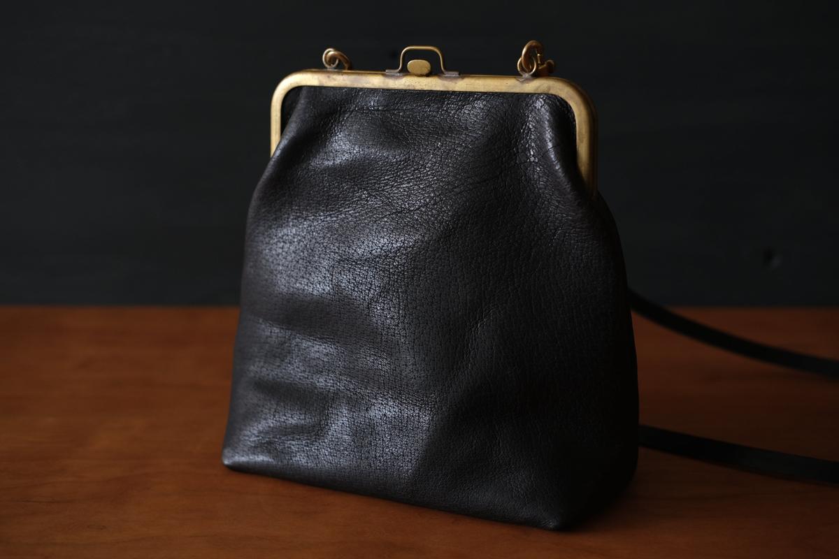 frame porch SHO-61 ＜豚革 黒＞ マスタードストライプ裏地