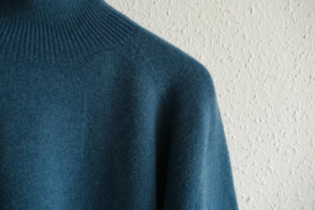 MITTAN / ウルグアイウールタートルセーター 浅葱 KN-34 / unisex