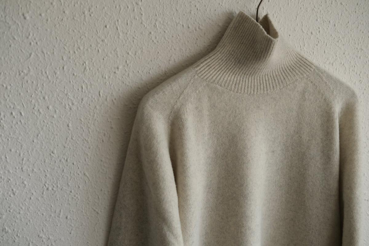 MITTAN / ウルグアイウールタートルセーター 薄灰 KN-34 / unisex