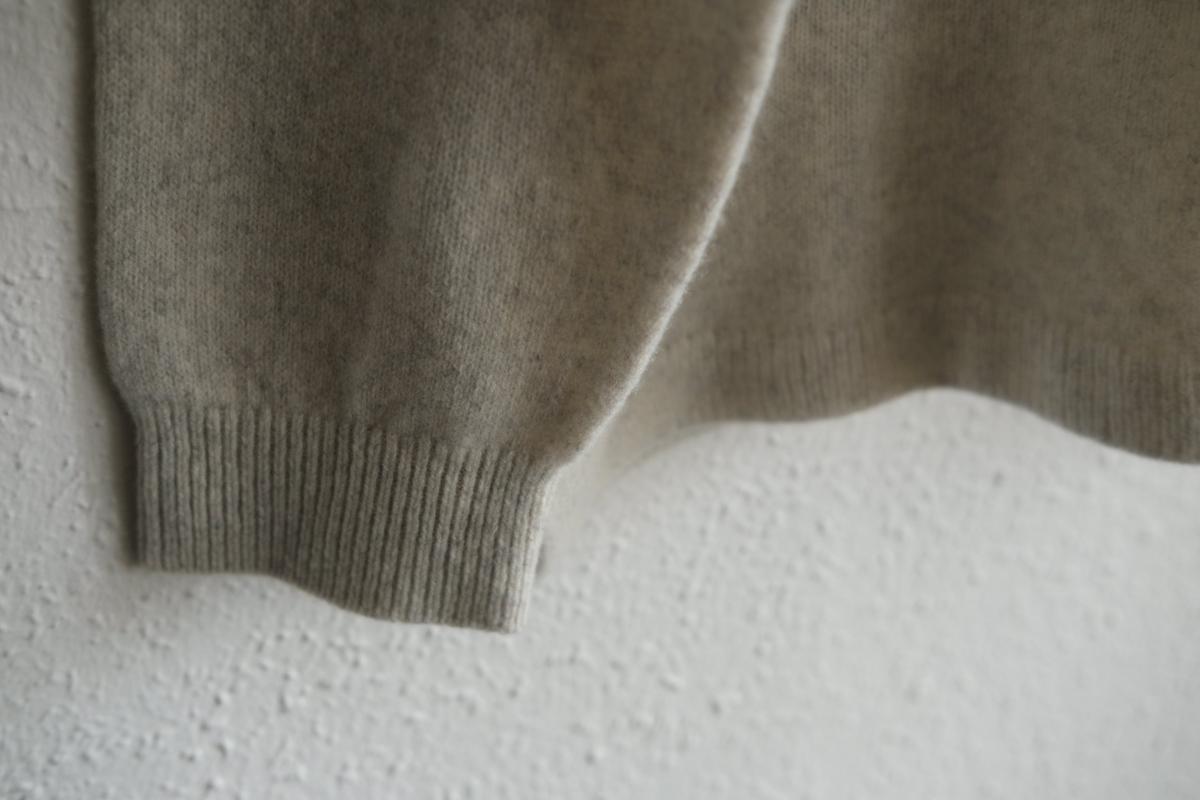 MITTAN / ウルグアイウールタートルセーター 薄灰 KN-34 / unisex