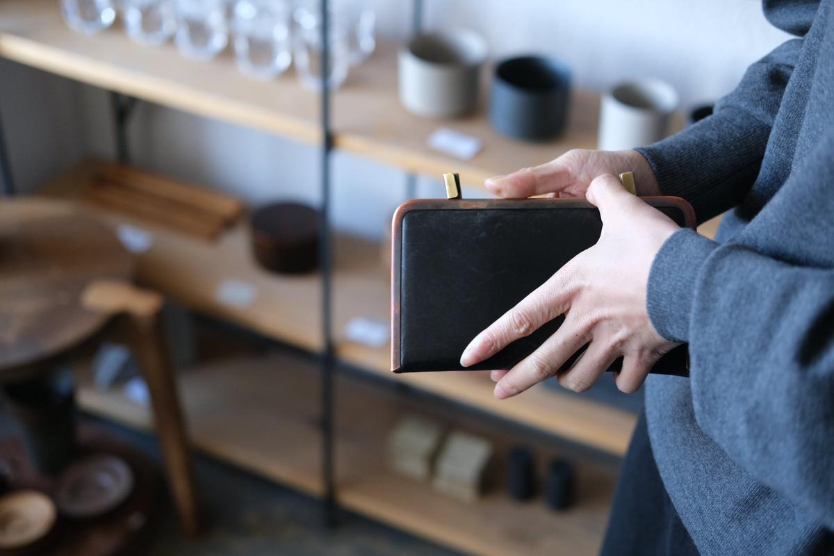 longwallet ＜ホースバット革 #black＞ 01