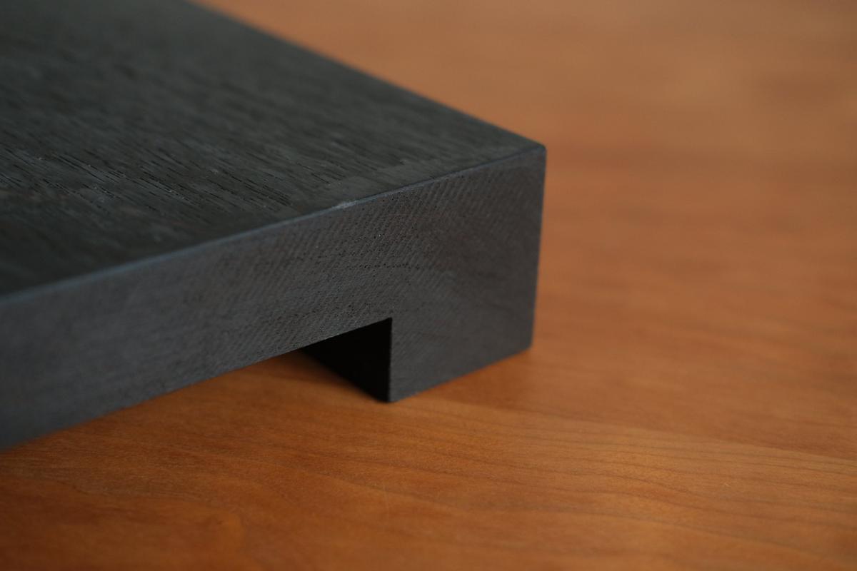 無垢材の切出し脚付き台 ウェンジ オイル仕上げ ＜5＞