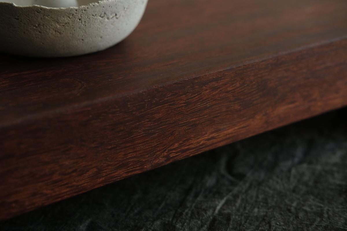 無垢材の切出し脚付き台 樹種不明 オイル仕上げ ＜1＞