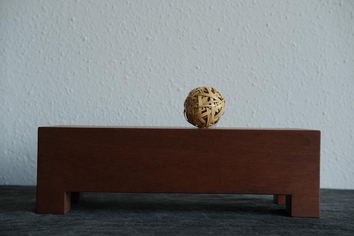 無垢材の切出し脚付き台 アサメラ オイル仕上げ ＜1＞