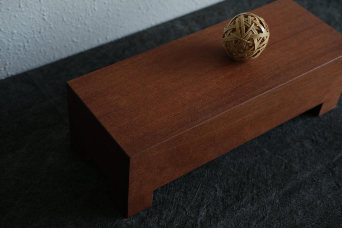 無垢材の切出し脚付き台 アサメラ オイル仕上げ ＜1＞