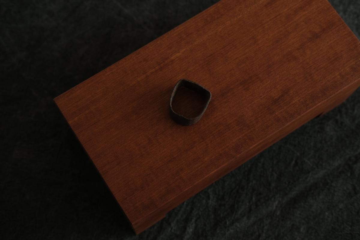 無垢材の切出し脚付き台 アサメラ オイル仕上げ ＜2＞