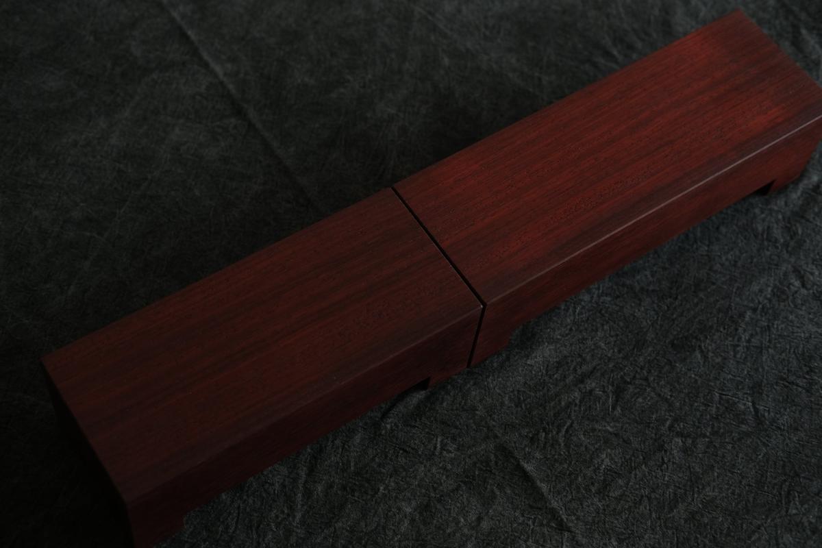 無垢材の切出し脚付き台 樹種不明 オイル仕上げ ＜2＞