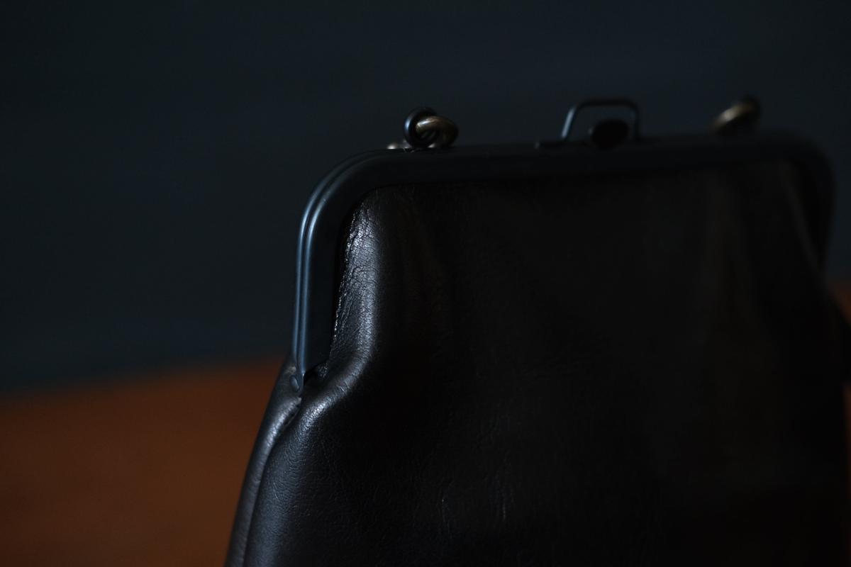 frame porch ＜エゾ鹿革黒染・Lマチあり＞ レザーショルダーポーチ SHO-61D