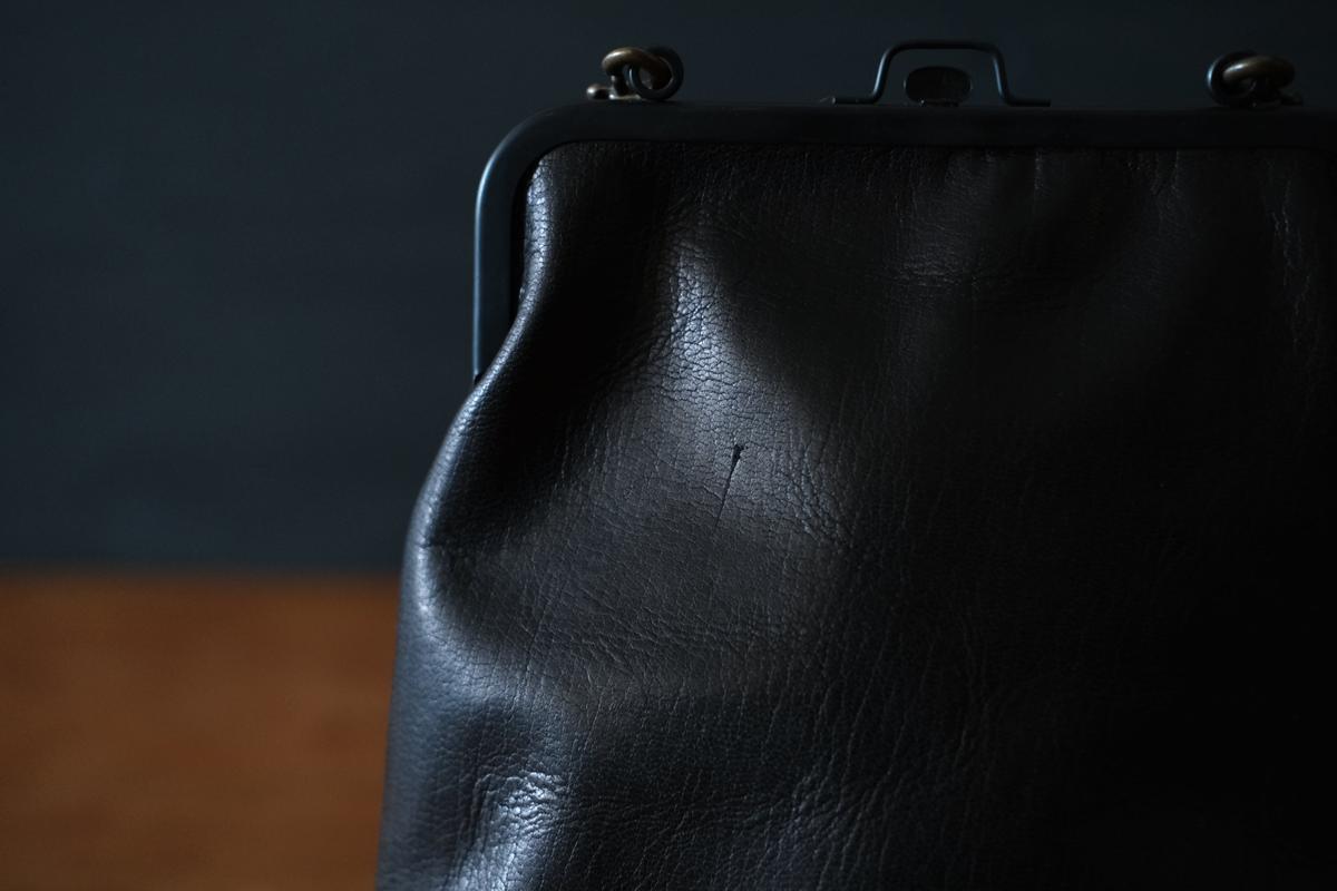 frame porch ＜エゾ鹿革黒染・Lマチあり＞ レザーショルダーポーチ SHO-61D