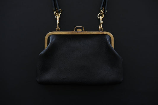 レザーショルダーポーチ ＜豚革 black＞ ｜TABACO-02