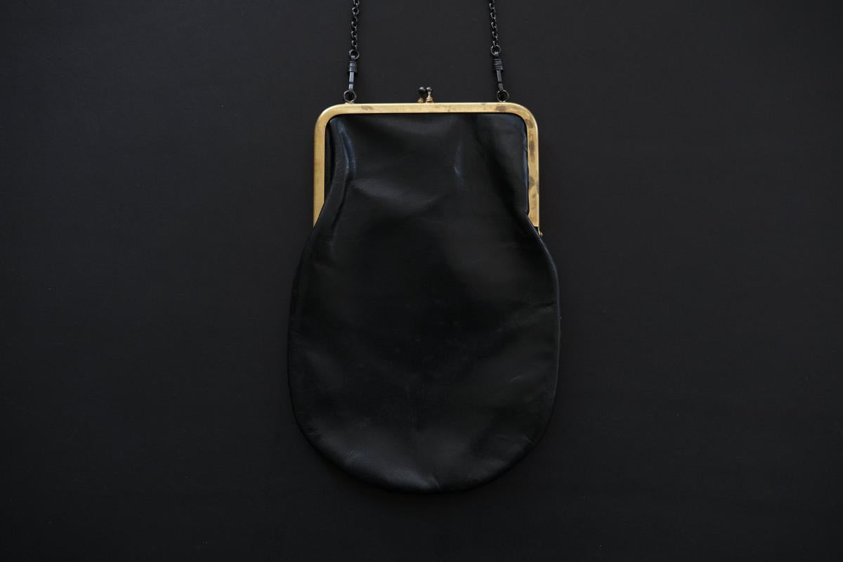 レザーショルダーポーチ frame porch SLAO-51 ＜鹿革 black＞ 02