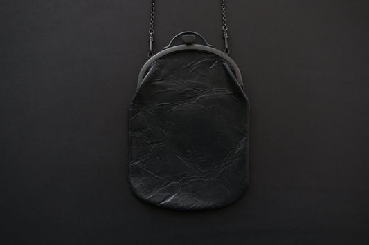 レザーショルダーポーチ frame porch SHC-301 ＜鹿革 black＞