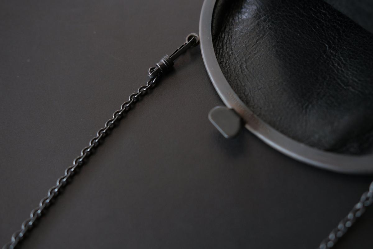 レザーショルダーポーチ frame porch SHC-301 ＜鹿革 black＞