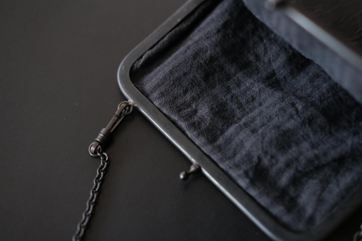 レザーショルダーポーチ frame porch SLAO-51 ＜鹿革 black＞ 01