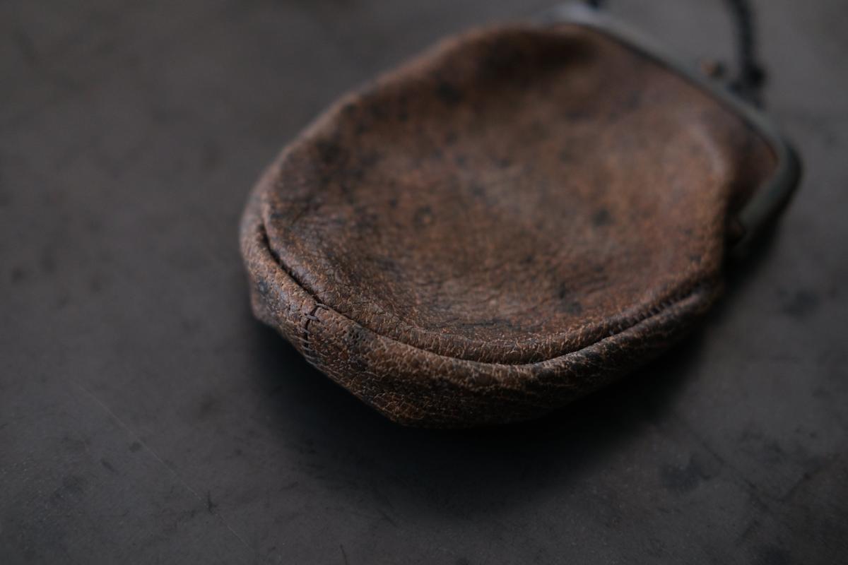 レザーショルダーミニポシェット SHC-R703 ＜熊革 墨染め＞