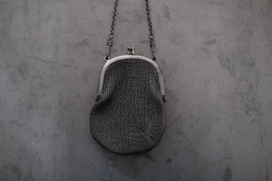 レザーショルダーミニポーチ egg-01 <サメ革 黒 パッチワーク>