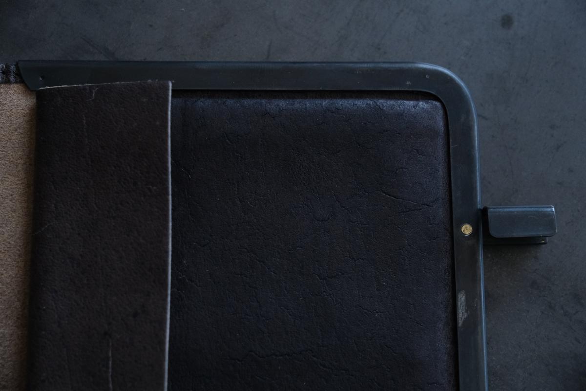 longwallet ＜ホースバット革 #black＞ 01