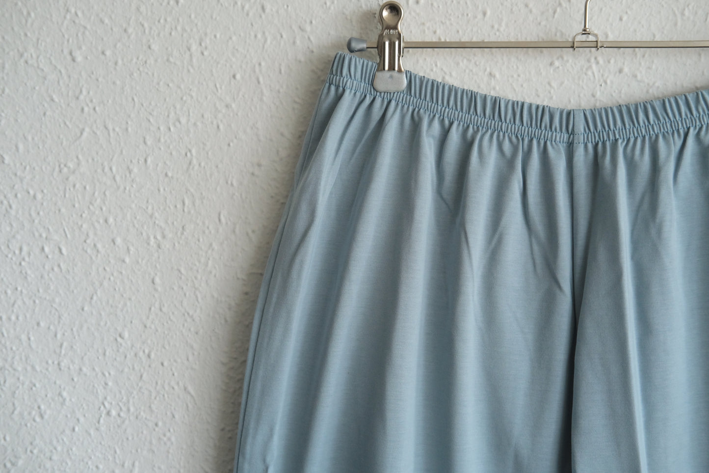 yohaku ドバイパンツ｜サラサラなめらか天竺素材 サックス｜unisex freesize
