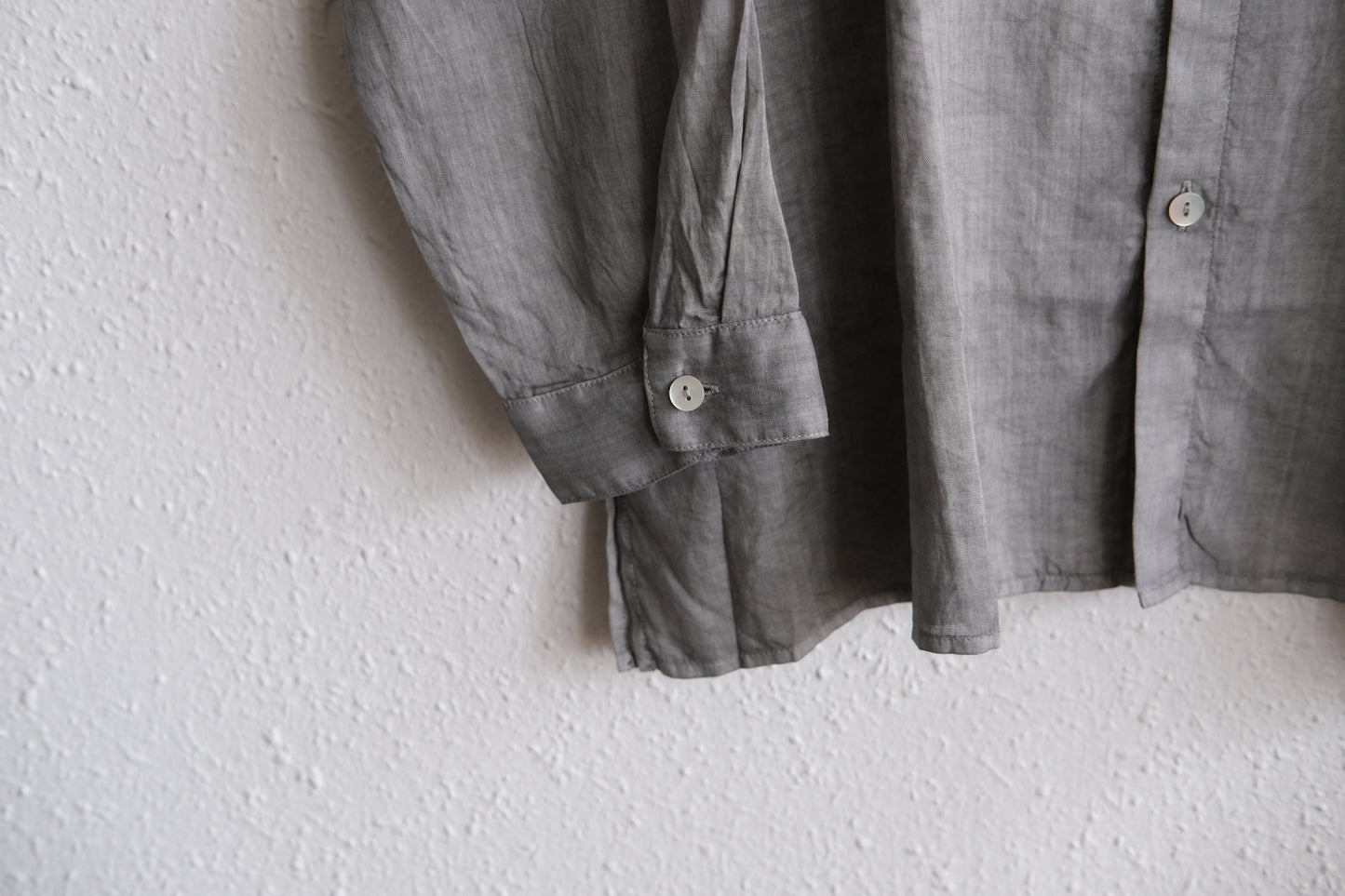 MITTAN / ラミーシルクシャツ 松煙 SH-152B / unisex