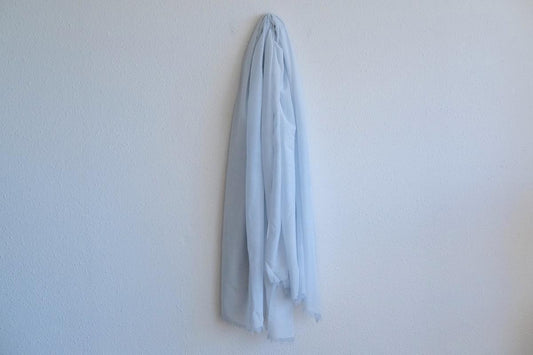 enrica cottonsilk scarf｜gardenia-blue