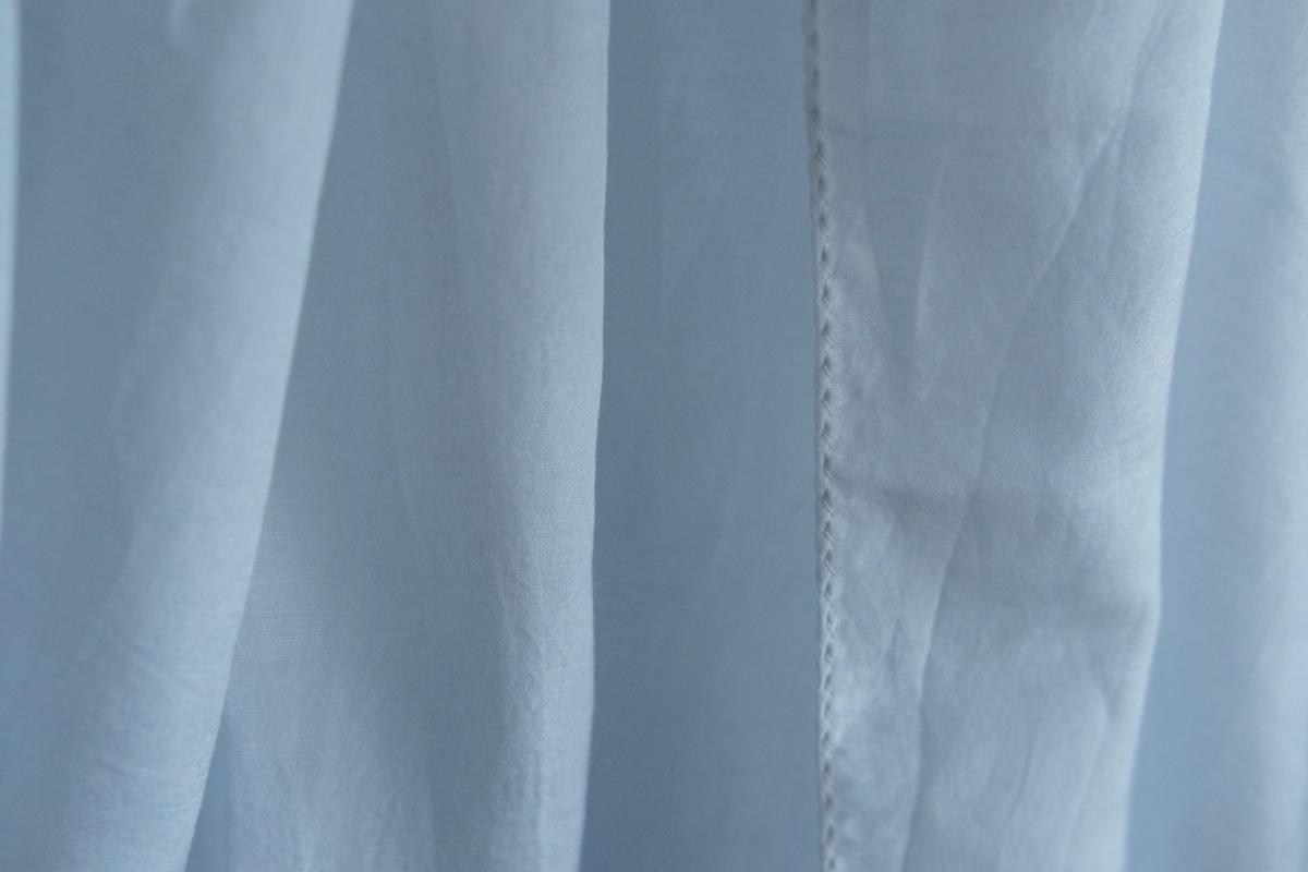 enrica cottonsilk scarf｜gardenia-blue
