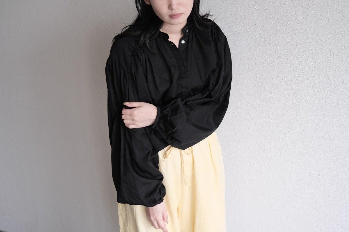 enrica cotton blouse｜LOGWOOD-BLACK