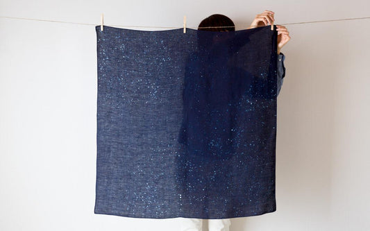 本藍染めリネン風呂敷 境界