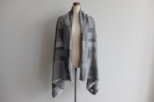 MITTAN / 絹掛け布 大 白黒 SC-46