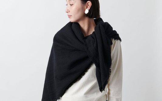 MITTAN / 毛布2 中 黒 SC-20 / unisex