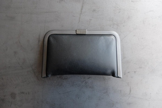 card case <牛革黒染>