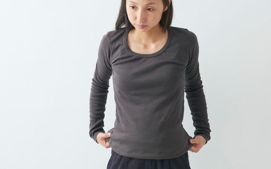 yohaku 5本針長袖カットソー|チャコール|レディース